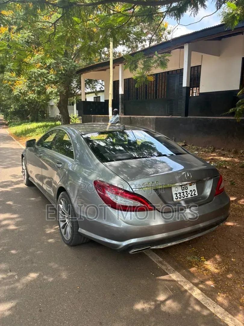 Mercedes-Benz CLS 550 2012 Silver