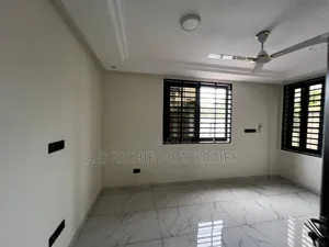 3bdrm Townhouse / Terrace in Ab Richie Properties, Parakuo Estate