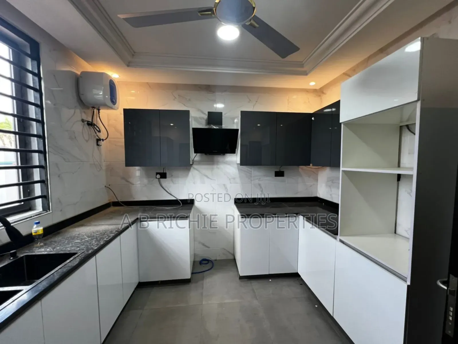 3bdrm Townhouse / Terrace in Ab Richie Properties, Parakuo Estate
