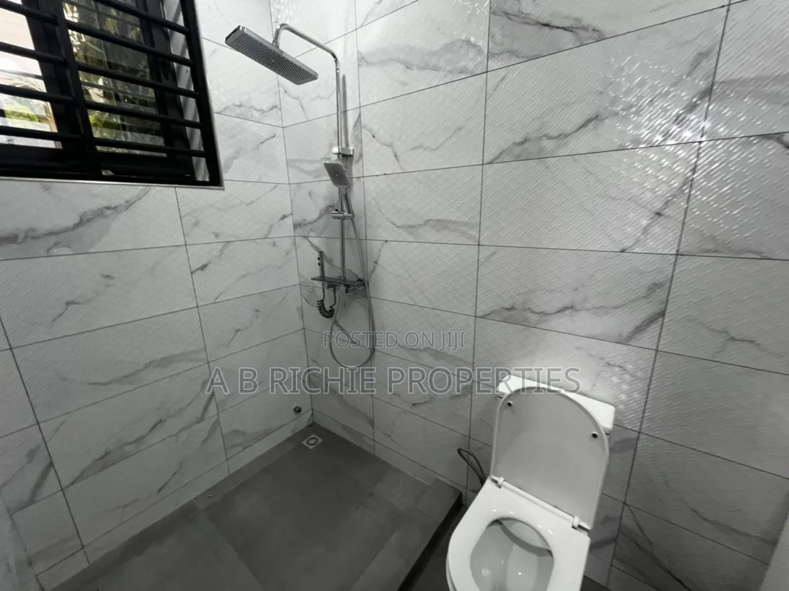 3bdrm Townhouse / Terrace in Ab Richie Properties, Parakuo Estate