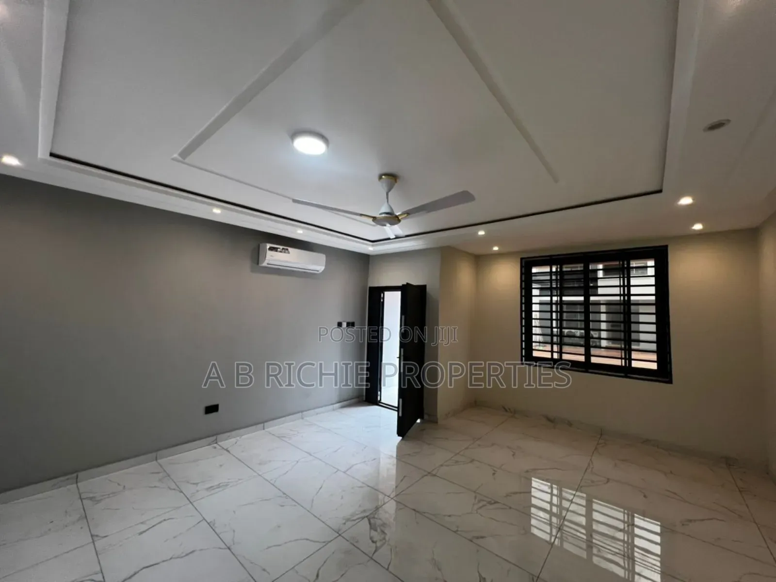 3bdrm Townhouse / Terrace in Ab Richie Properties, Parakuo Estate