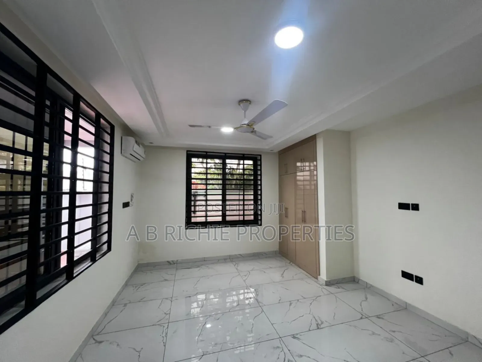 3bdrm Townhouse / Terrace in Ab Richie Properties, Parakuo Estate