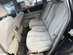Toyota Highlander SE 2010 Black