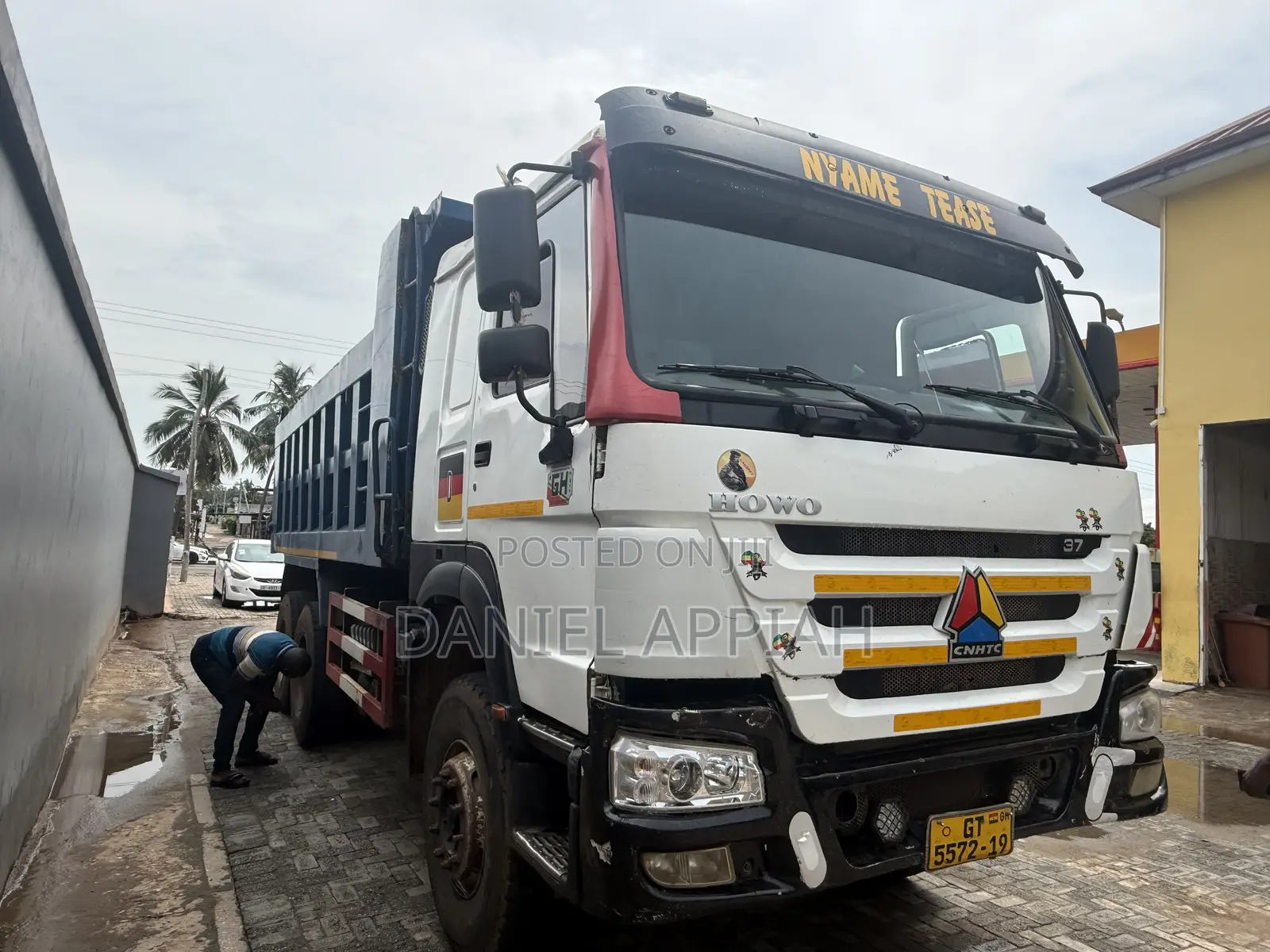 Howo Tipper Truck-371