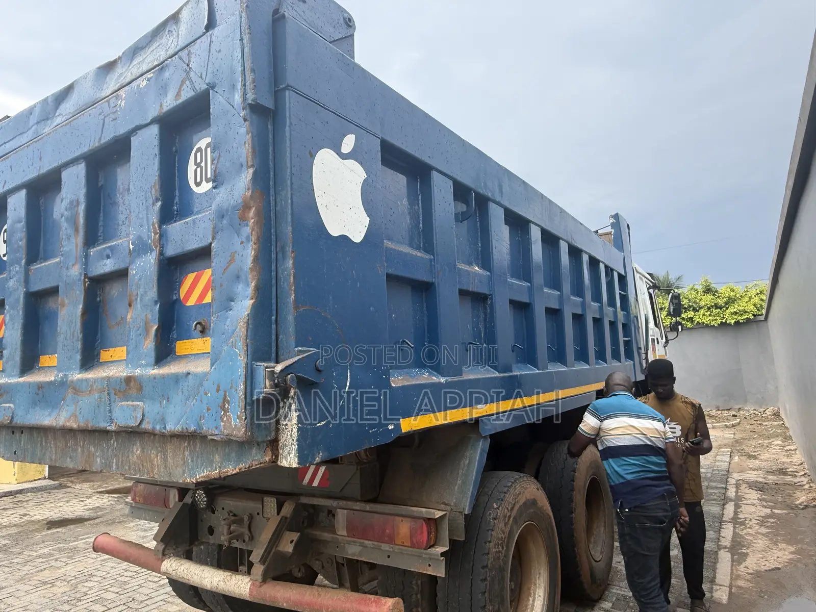 Howo Tipper Truck-371