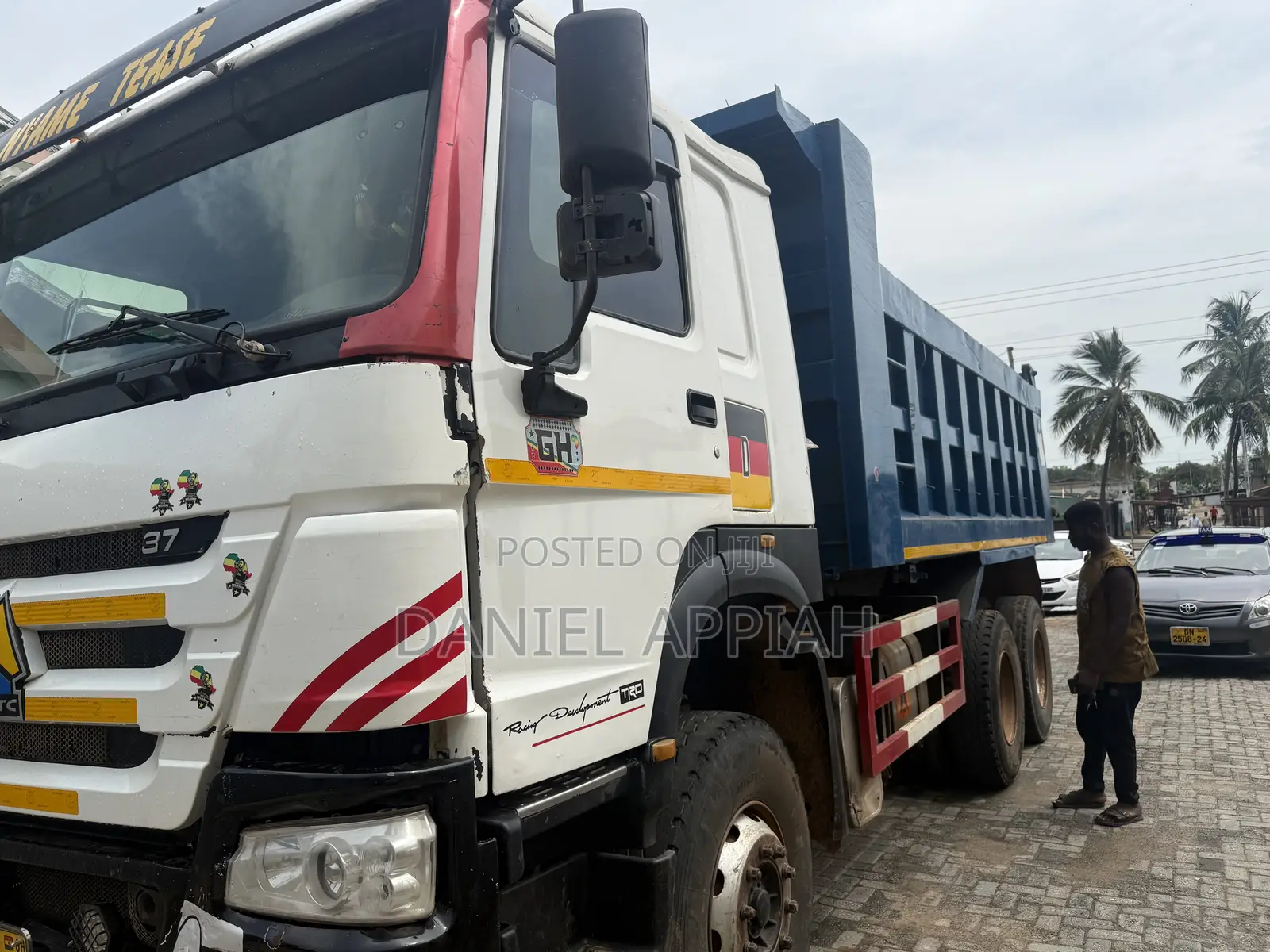 Howo Tipper Truck-371