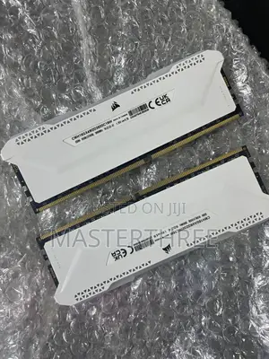Corsair Vengeance DDR 4 RGB Rams 16gb
