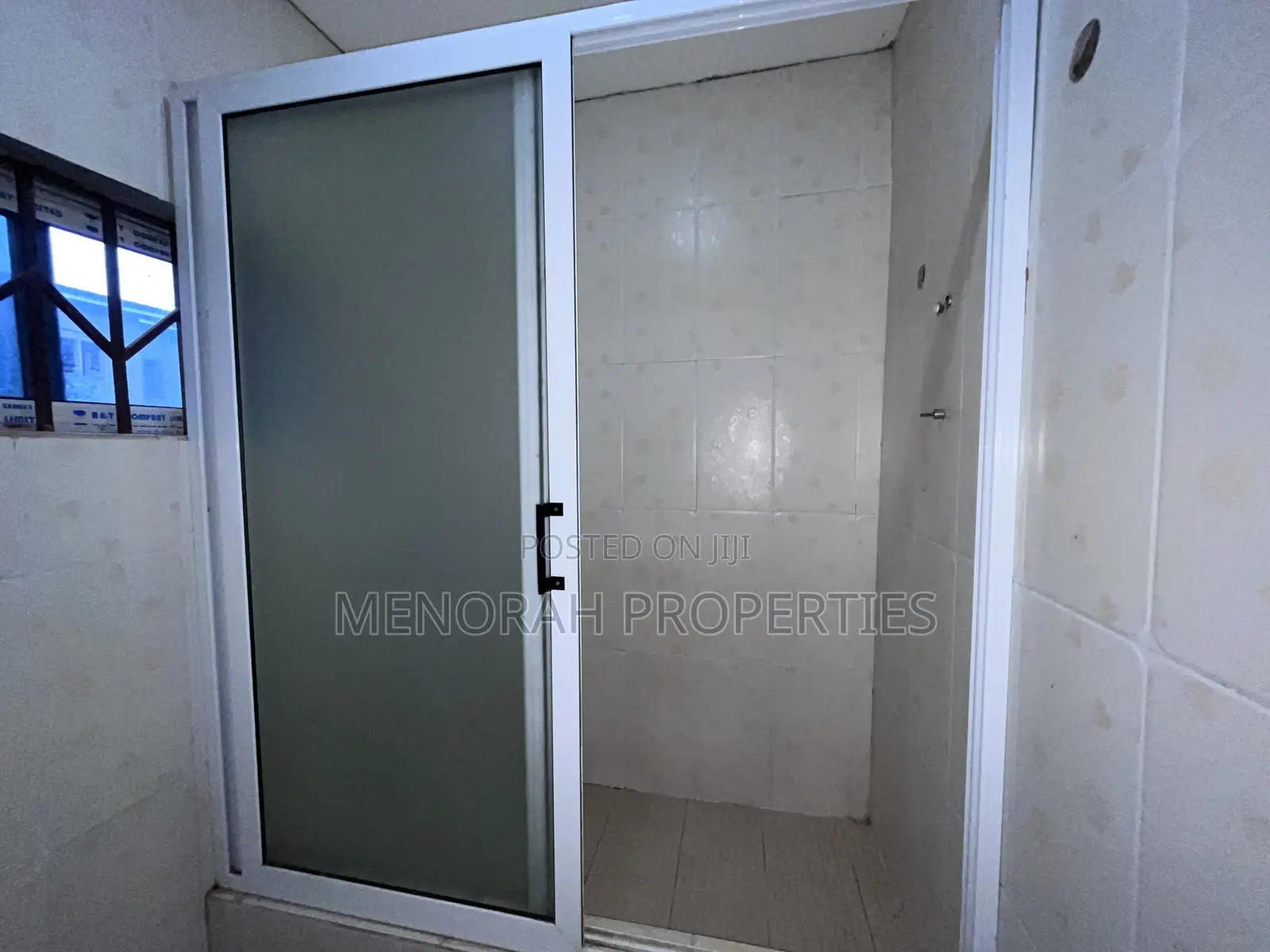 3bdrm House in Adenta Amrahia for sale
