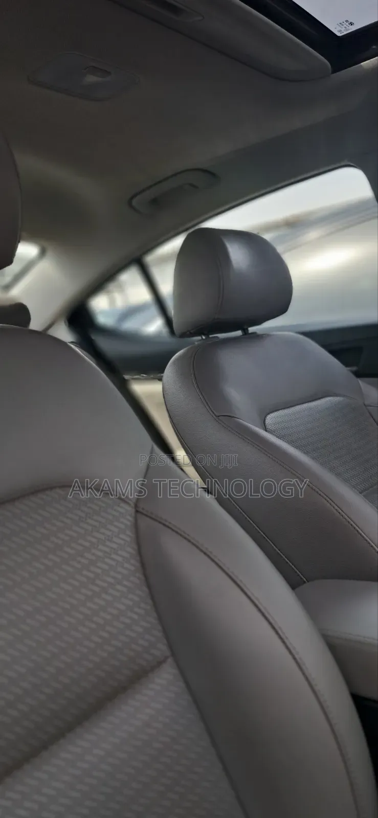Hyundai Elantra Limited 2018 Blue