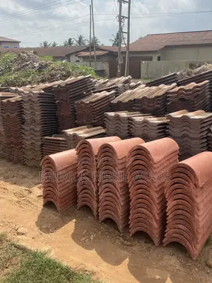 Large Quantity Roofing Tiles Available