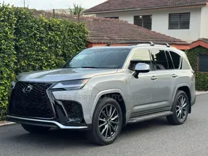 Lexus LX 700h 2025 Gold