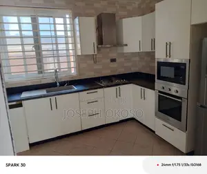 3bdrm Townhouse / Terrace in Little Rock Consult, Dzorwulu for rent