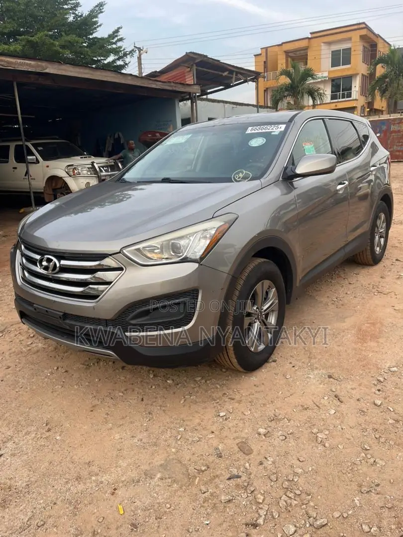 Hyundai Santa Fe SE AWD 2016 Gray