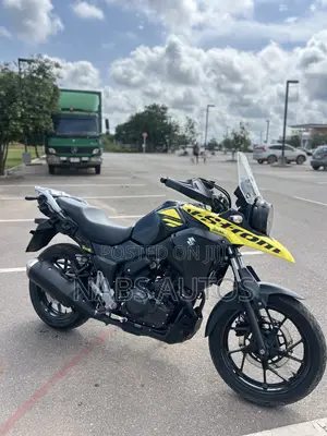 Suzuki V-Strom 2021 Yellow