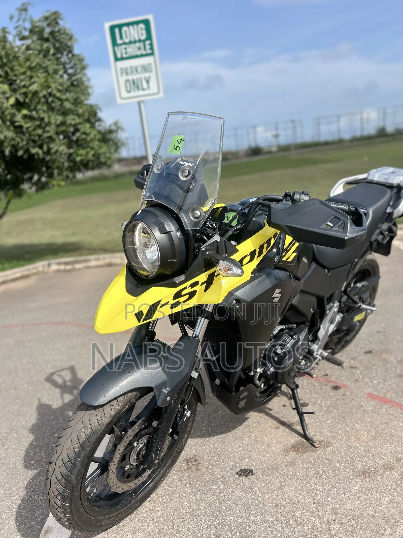 Suzuki V-Strom 2021 Yellow