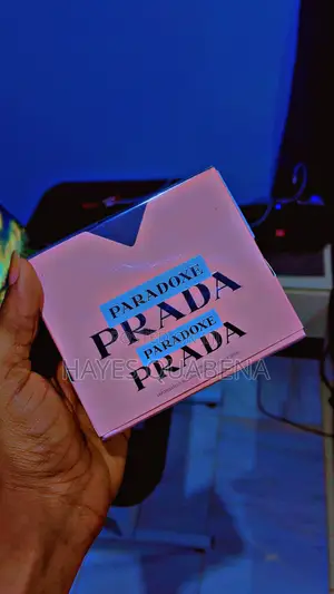 Prada Paradoxe