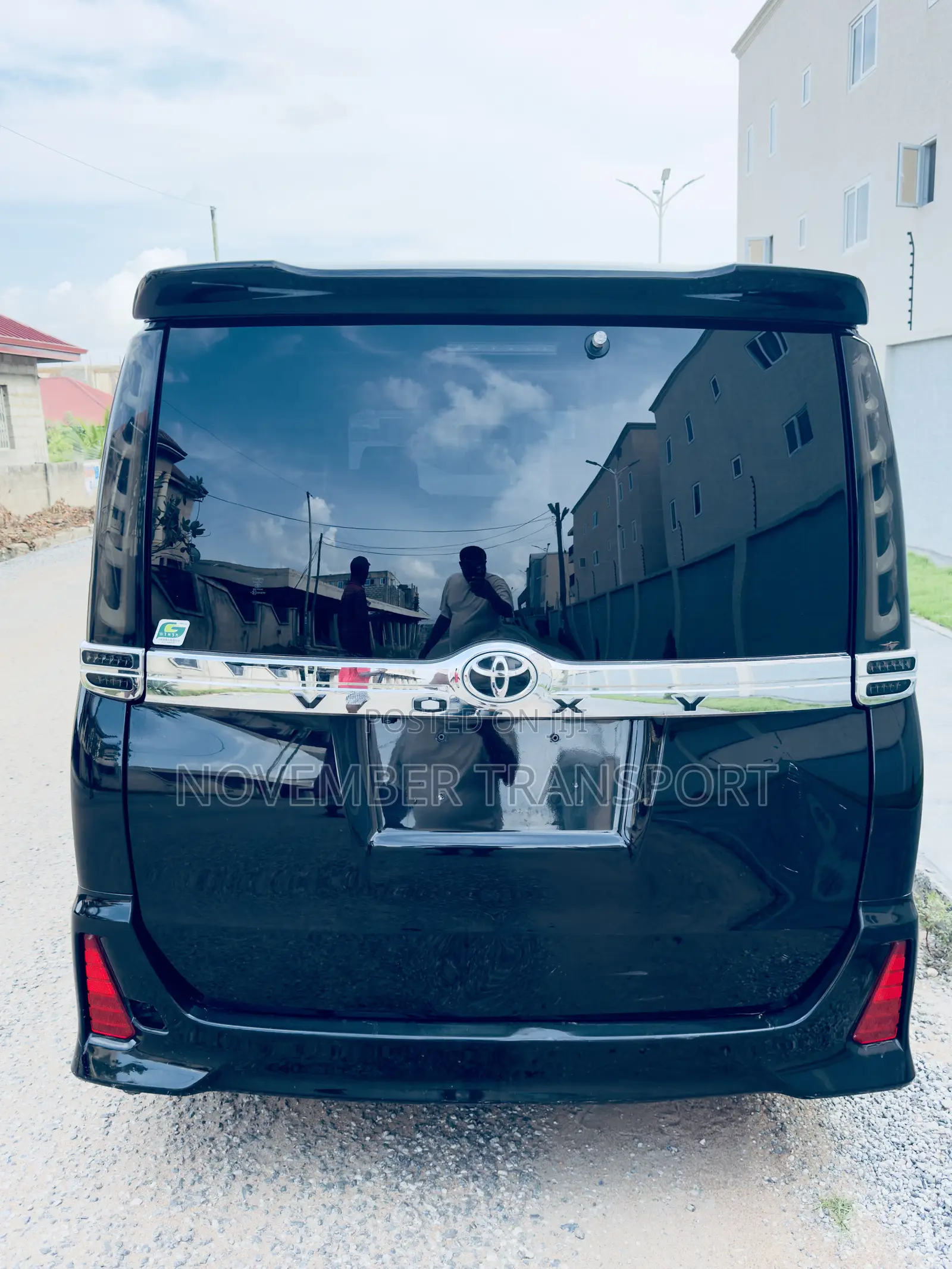 Toyota Voxy 2015 Black