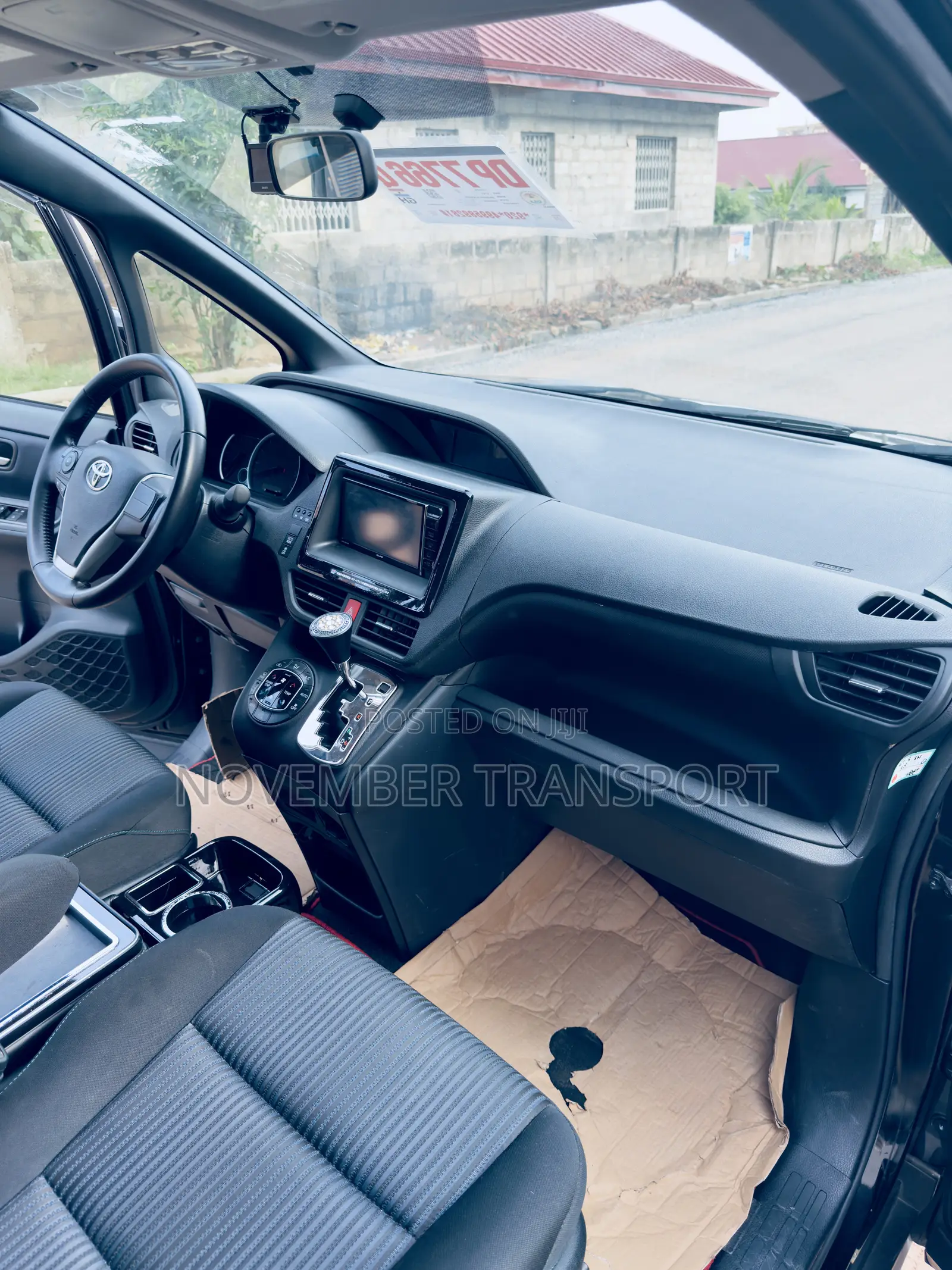 Toyota Voxy 2015 Black