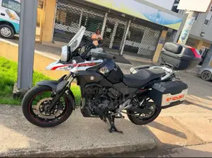 Suzuki V-Strom 2021 White