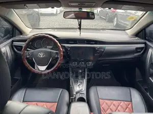 Toyota Corolla 2016 Black