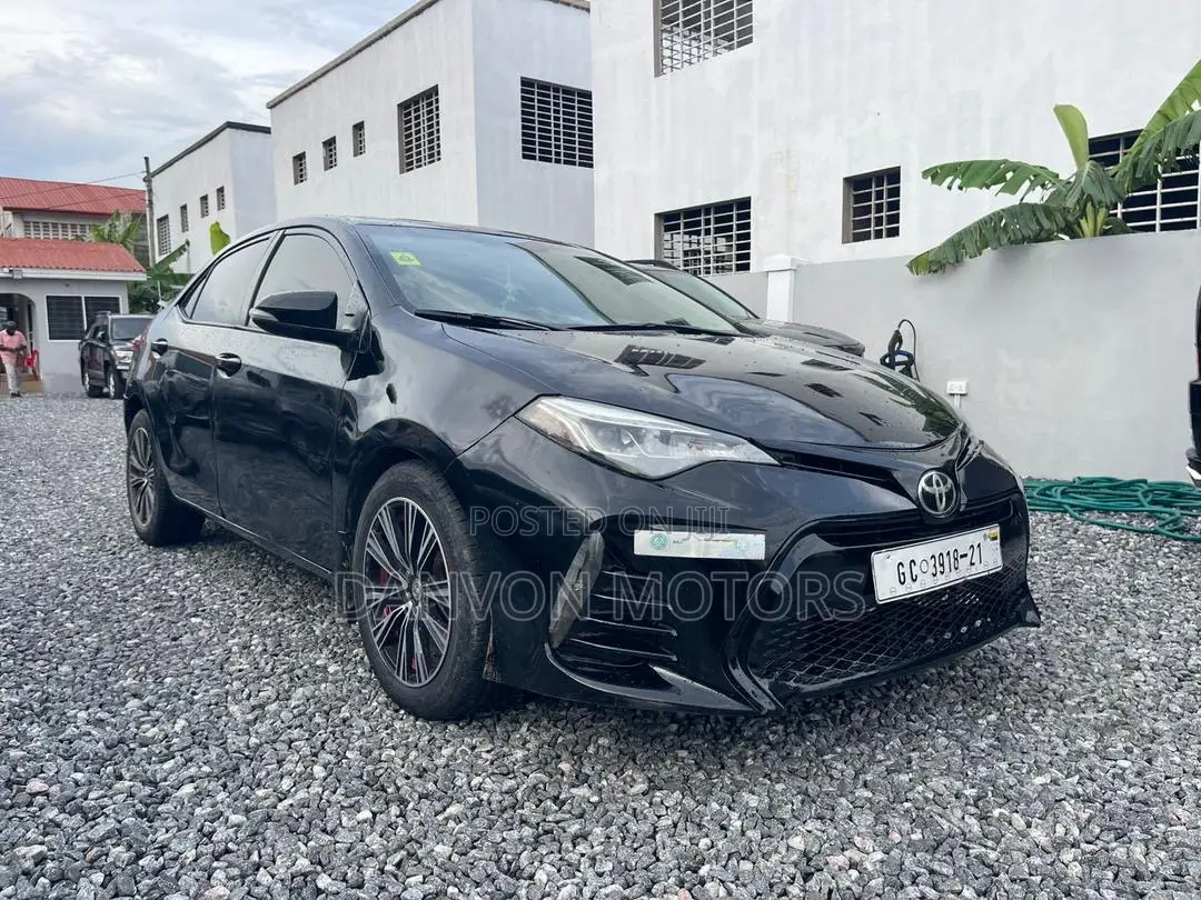 Toyota Corolla 2016 Black