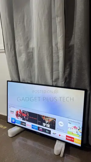 43” Samsung Uhd Smart Tv From Europe
