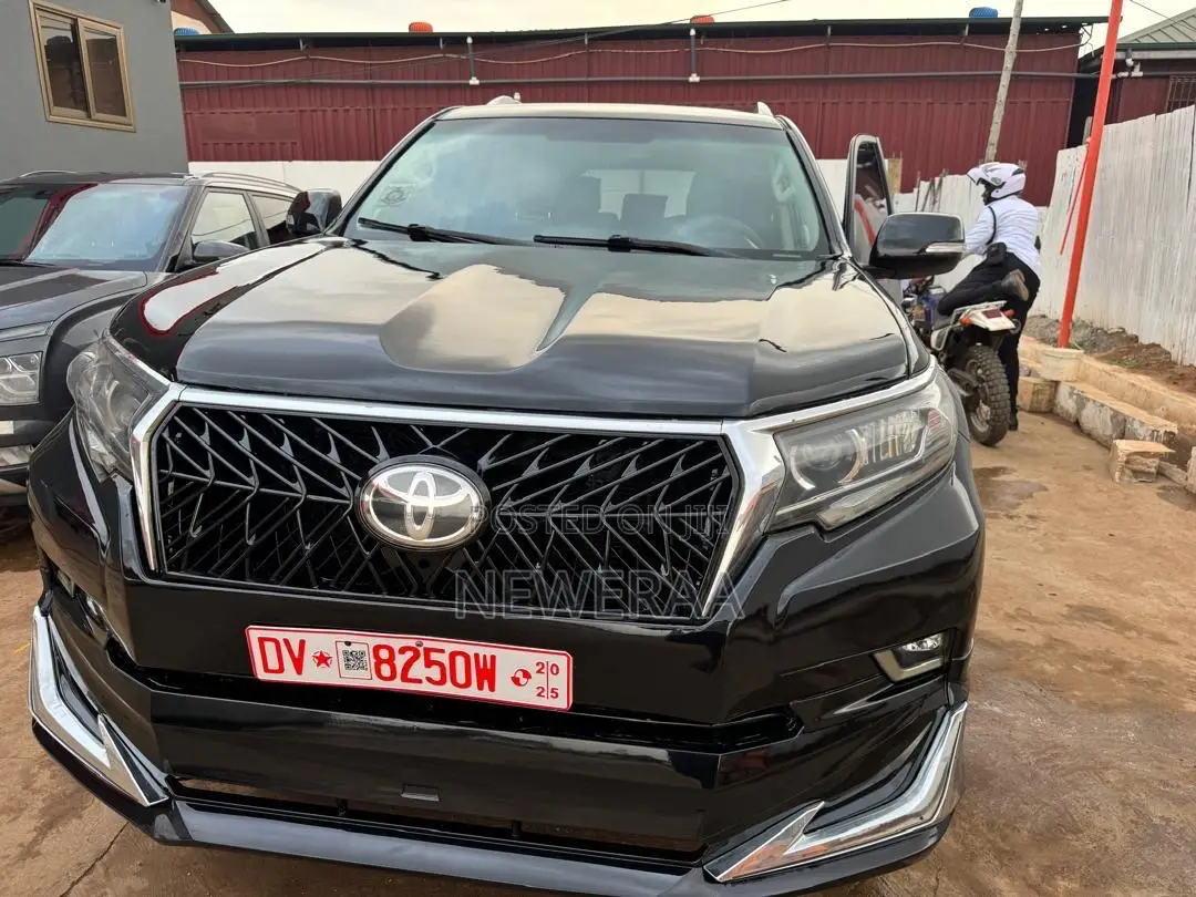 Toyota Land Cruiser Prado 2.7 2019 Black
