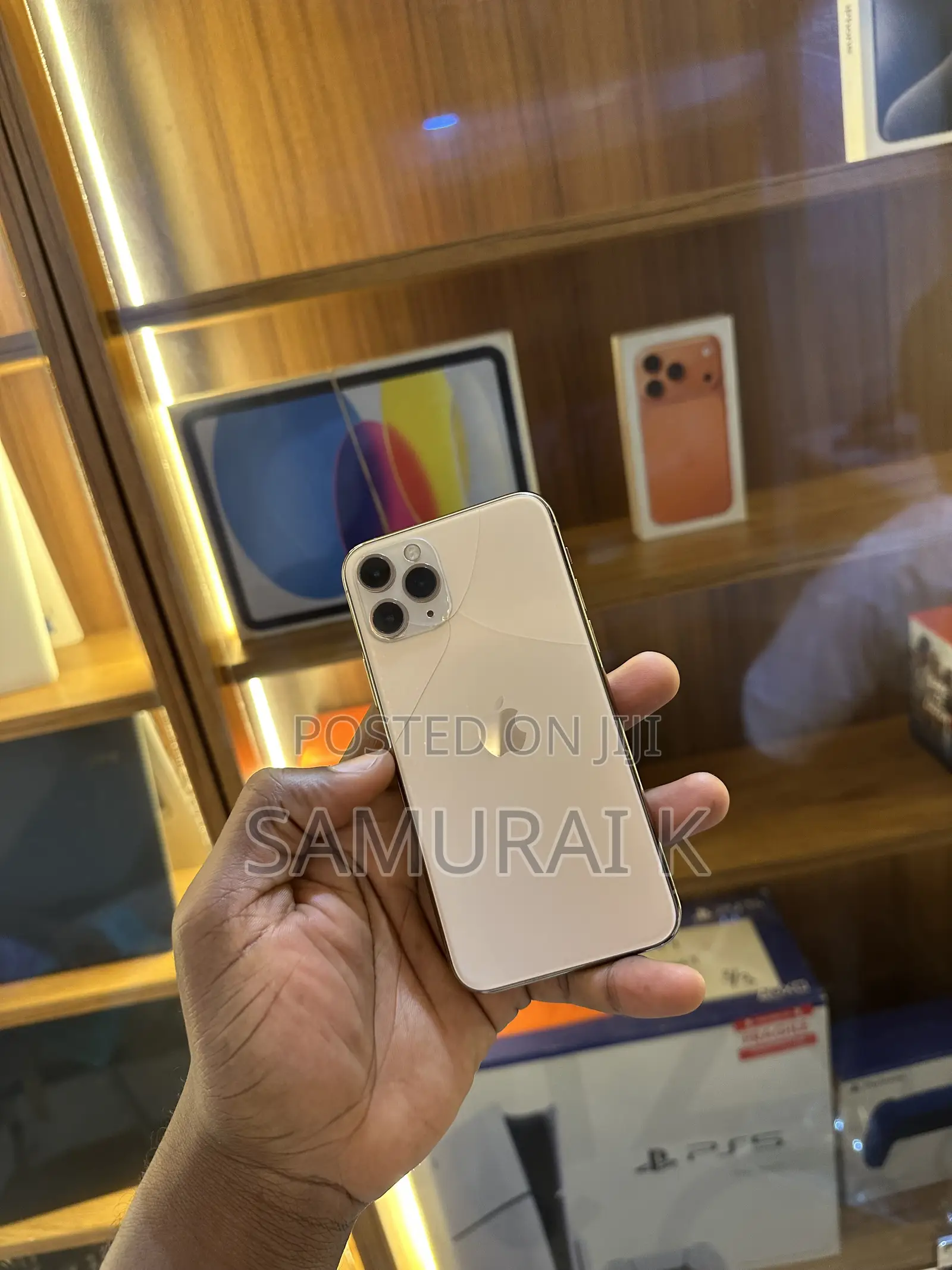 Apple iPhone 11 Pro 64 GB Gold