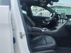 Mercedes-Benz C300 2016 White
