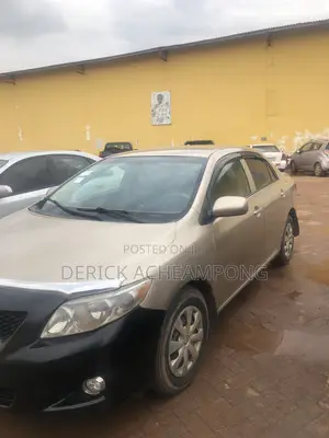 Toyota Corolla 2010 Gold