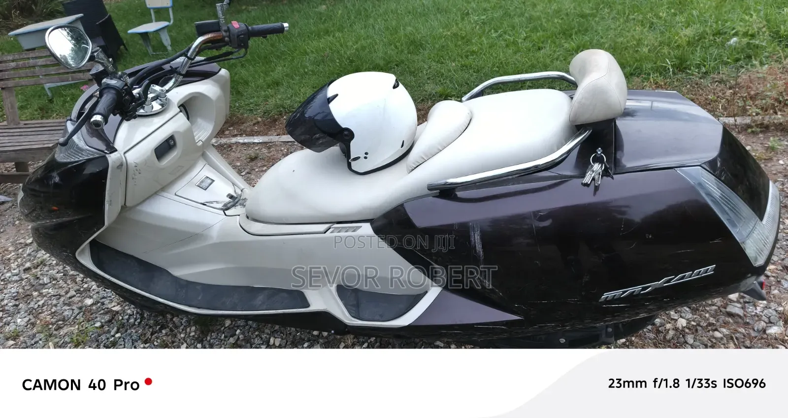 Max-S 2012 Brown