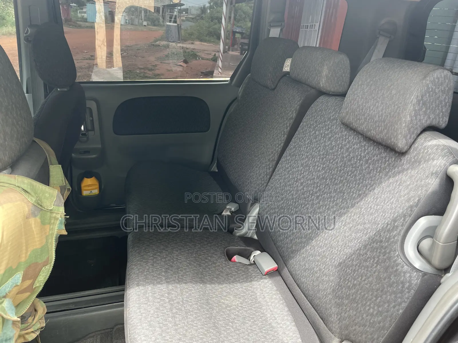 Toyota Sienta