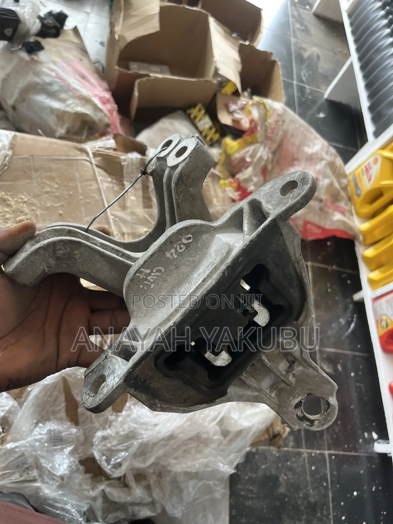 All Your Honda and Acura Engine Seats and Gearbox Seats Available