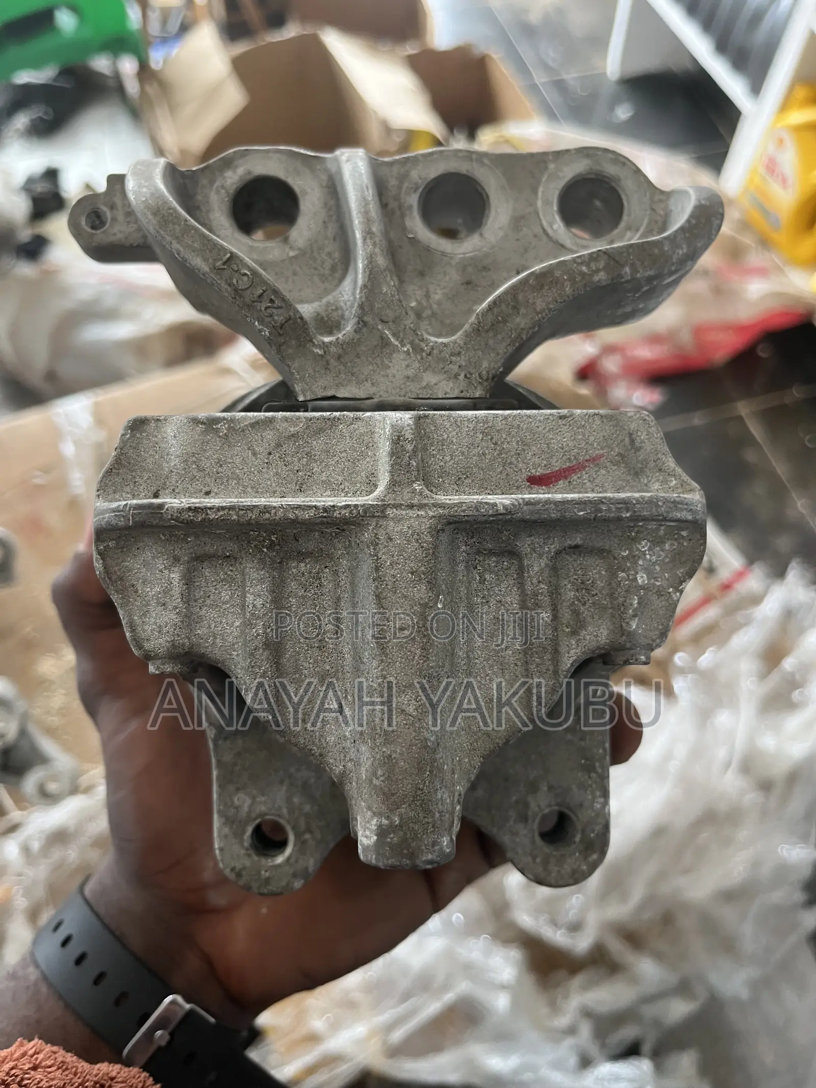 All Your Honda and Acura Engine Seats and Gearbox Seats Available