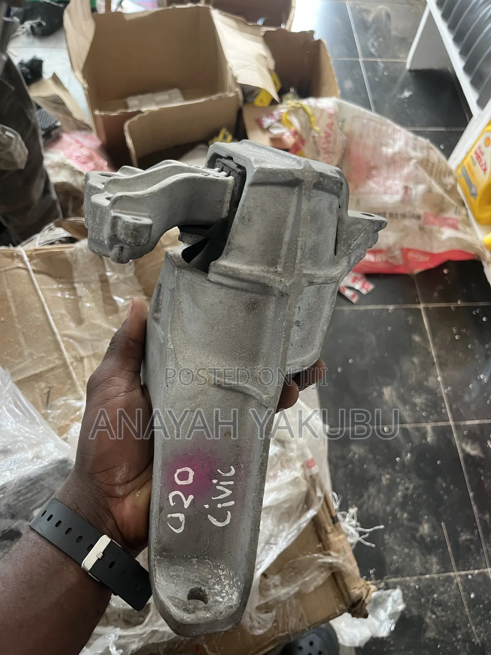 All Your Honda and Acura Engine Seats and Gearbox Seats Available