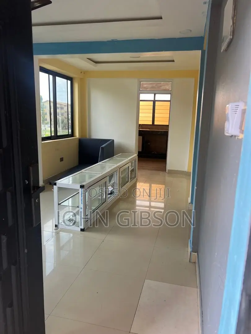 3bdrm Apartment in 3 Bedroom Apartment, SSNIT Flats for sale