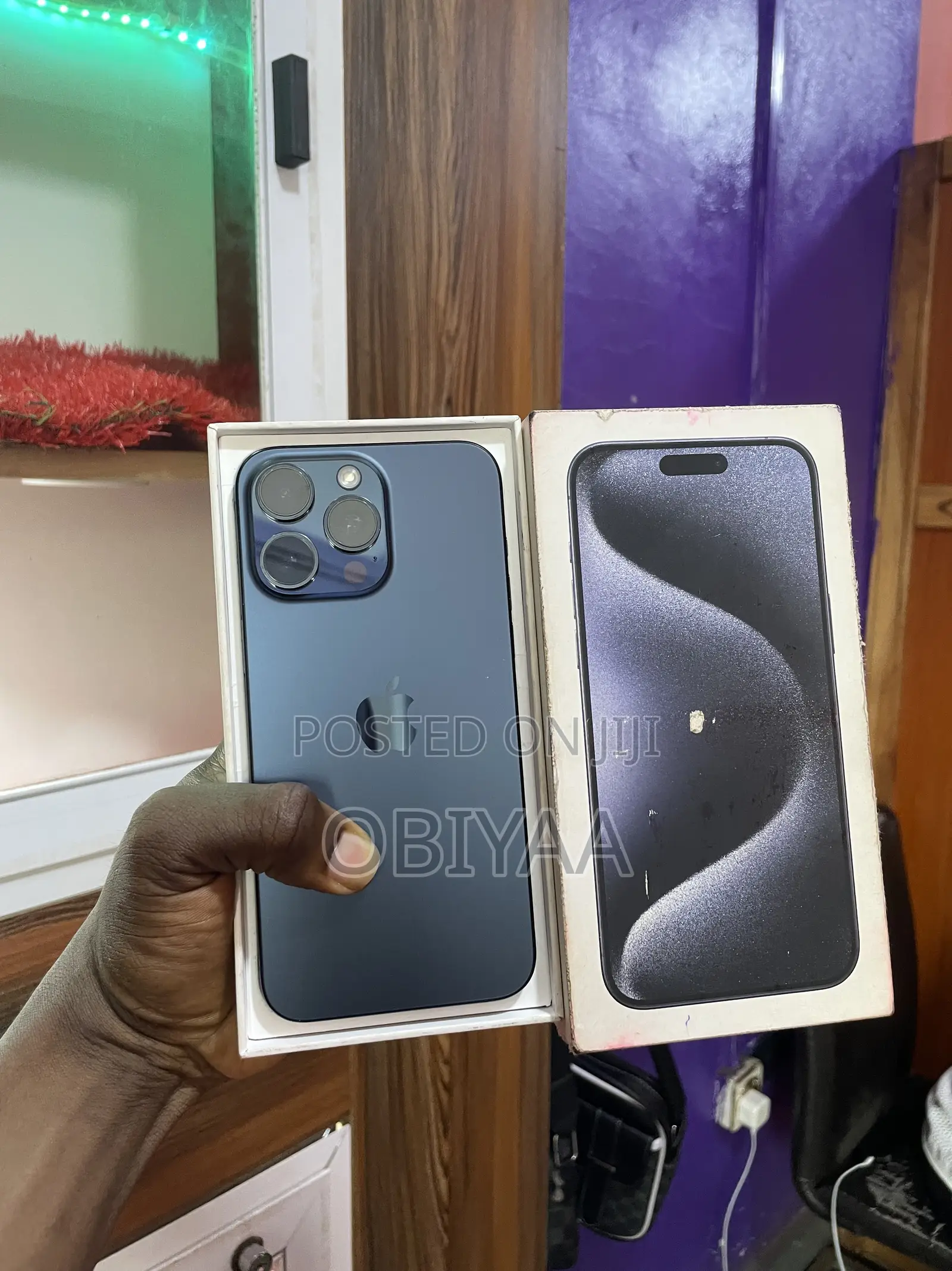 New Apple iPhone 15 Pro Max 256 GB Blue