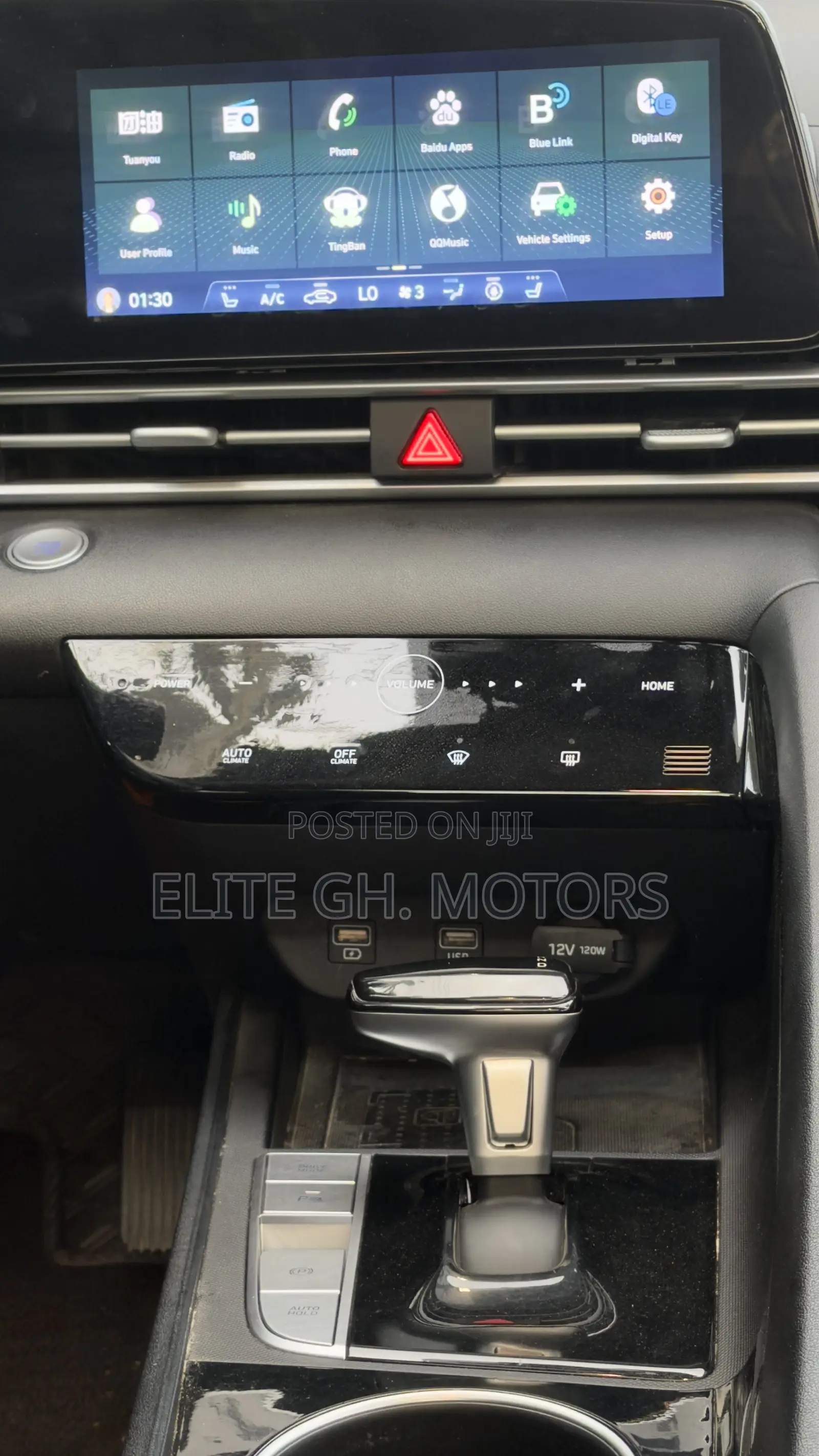 Hyundai Elantra 2023 White