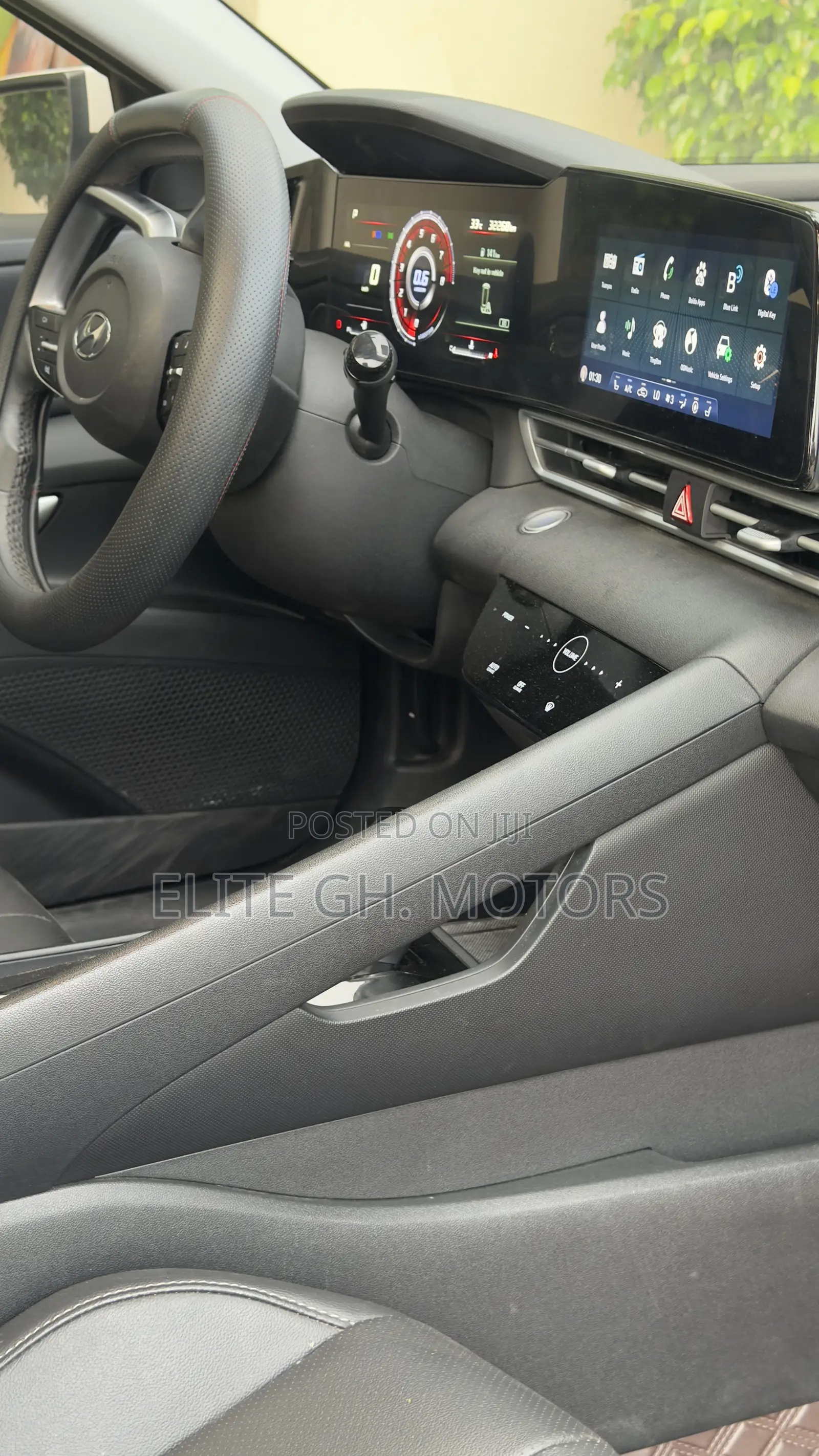 Hyundai Elantra 2023 White