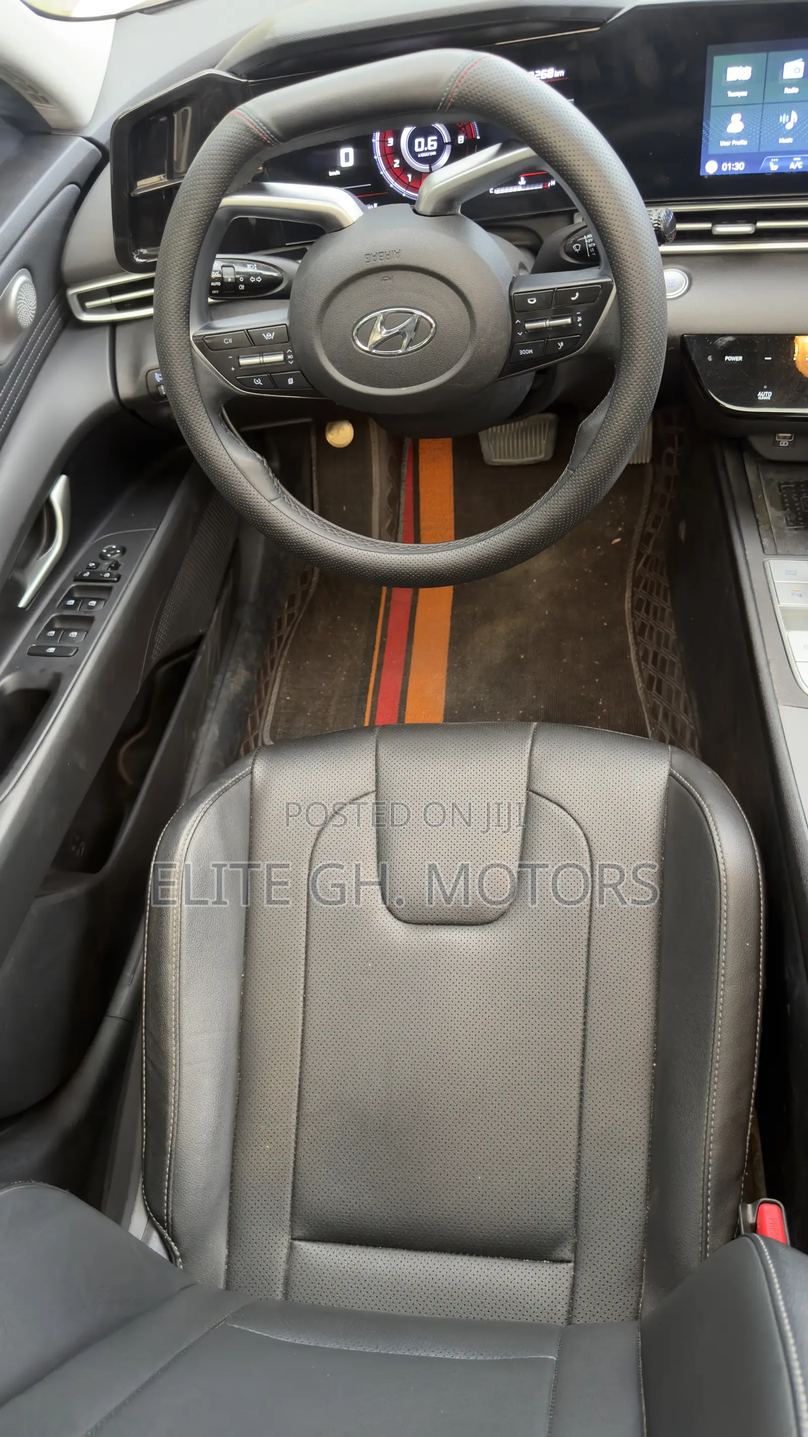 Hyundai Elantra 2023 White