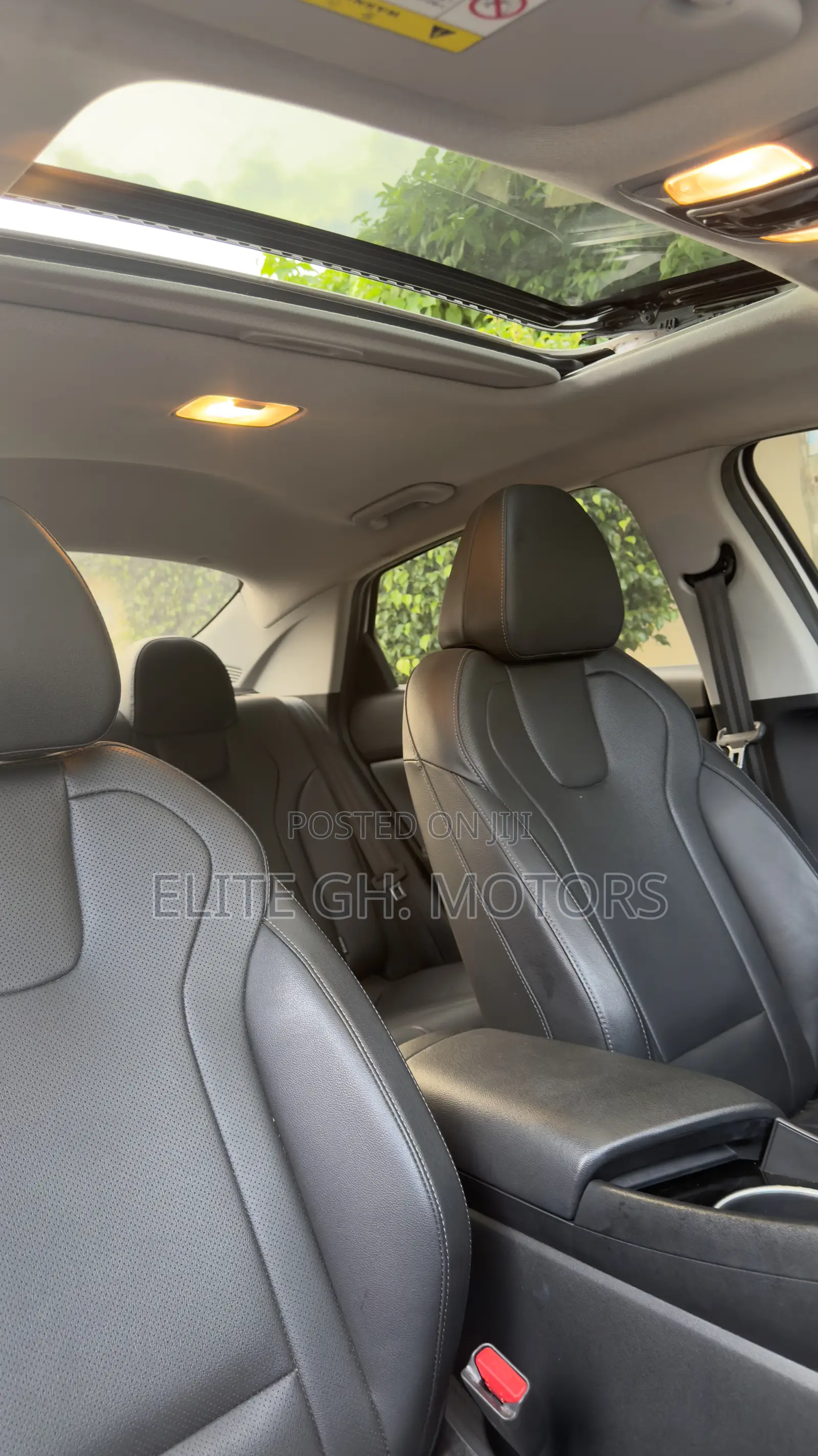 Hyundai Elantra 2023 White