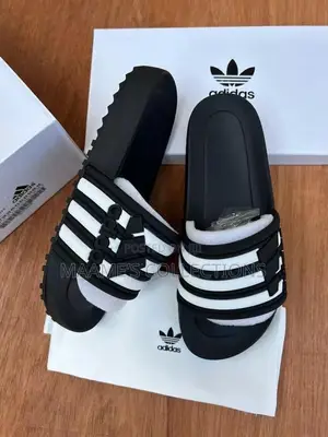 Gucci Unisex Black and White Slides / Slippers / Sandals