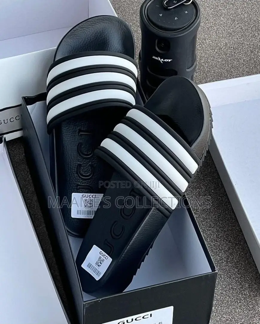 Gucci Unisex Black and White Slides / Slippers / Sandals