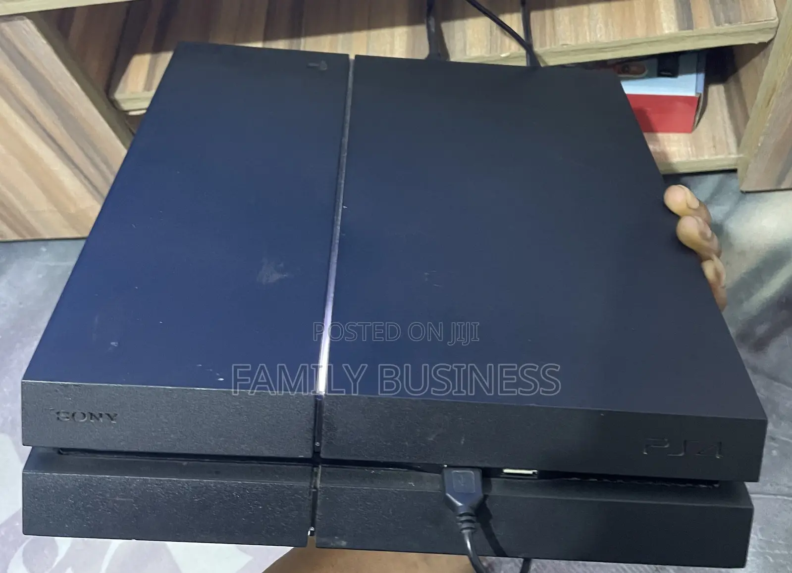 Slim Playstation 4 /Ps4 Console