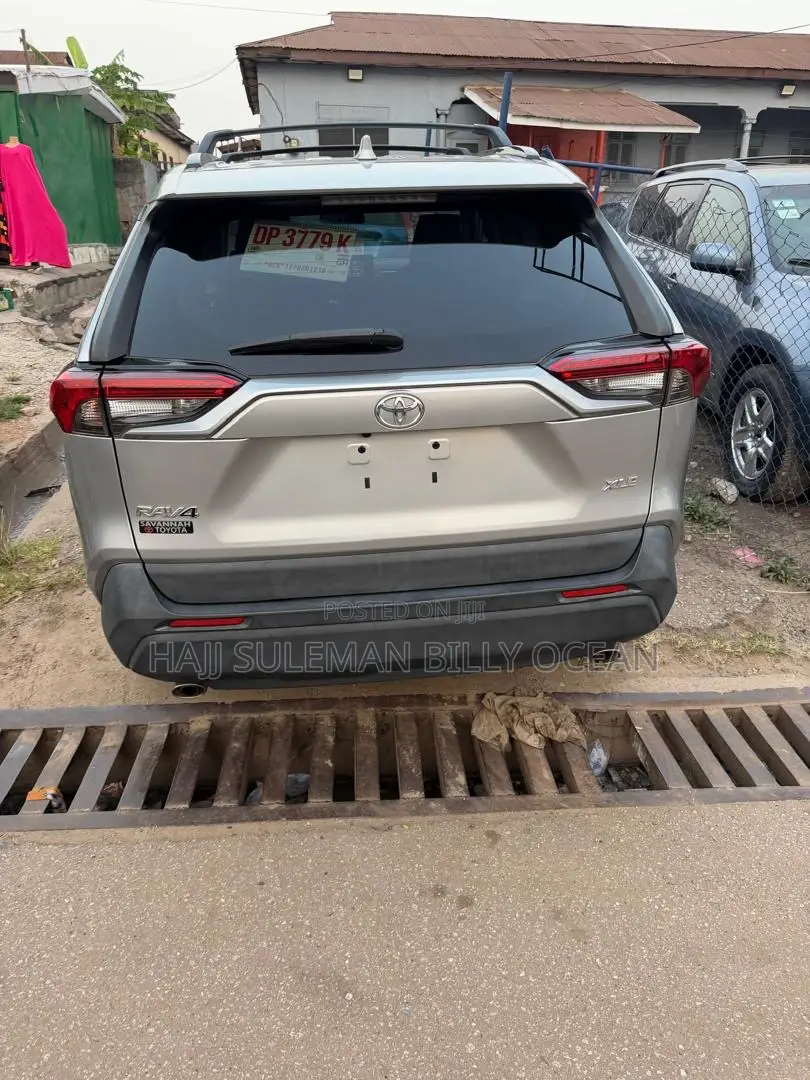 Toyota RAV4 2020 Silver