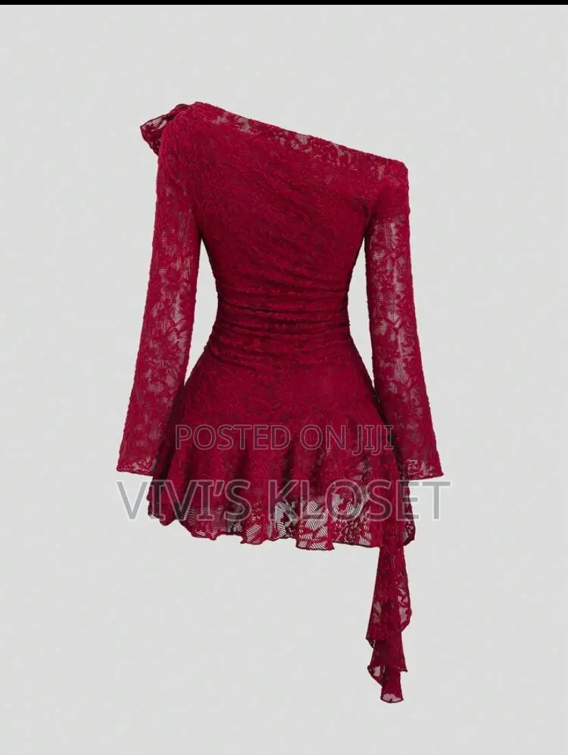 Sweetra Y2k Sexy Lace Asymmetric Shoulder Asymmetrical Hem Dress