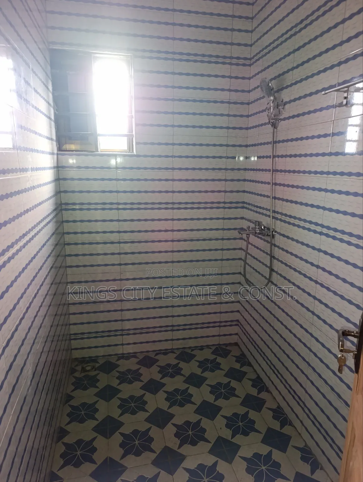 3bdrm Apartment in Kings City Estate, Olebu for rent