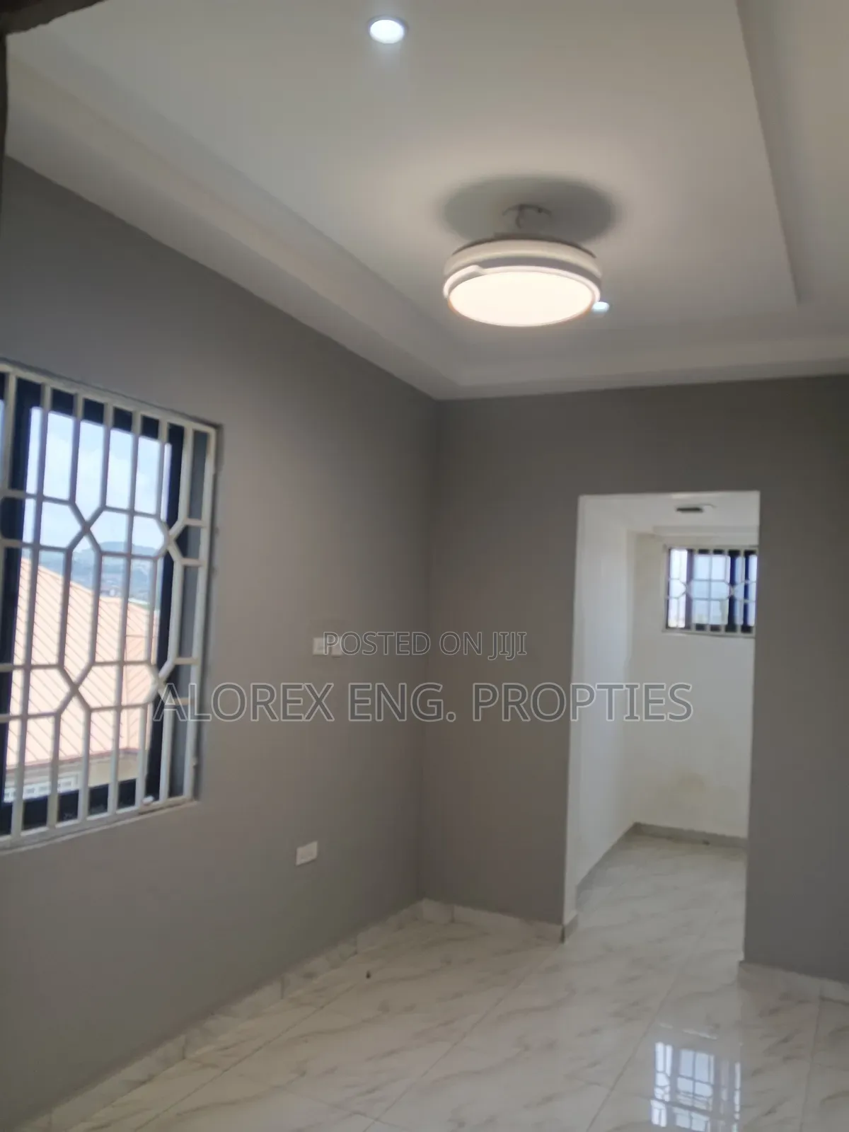 2bdrm Apartment in Pantang Hospital, New Site for rent