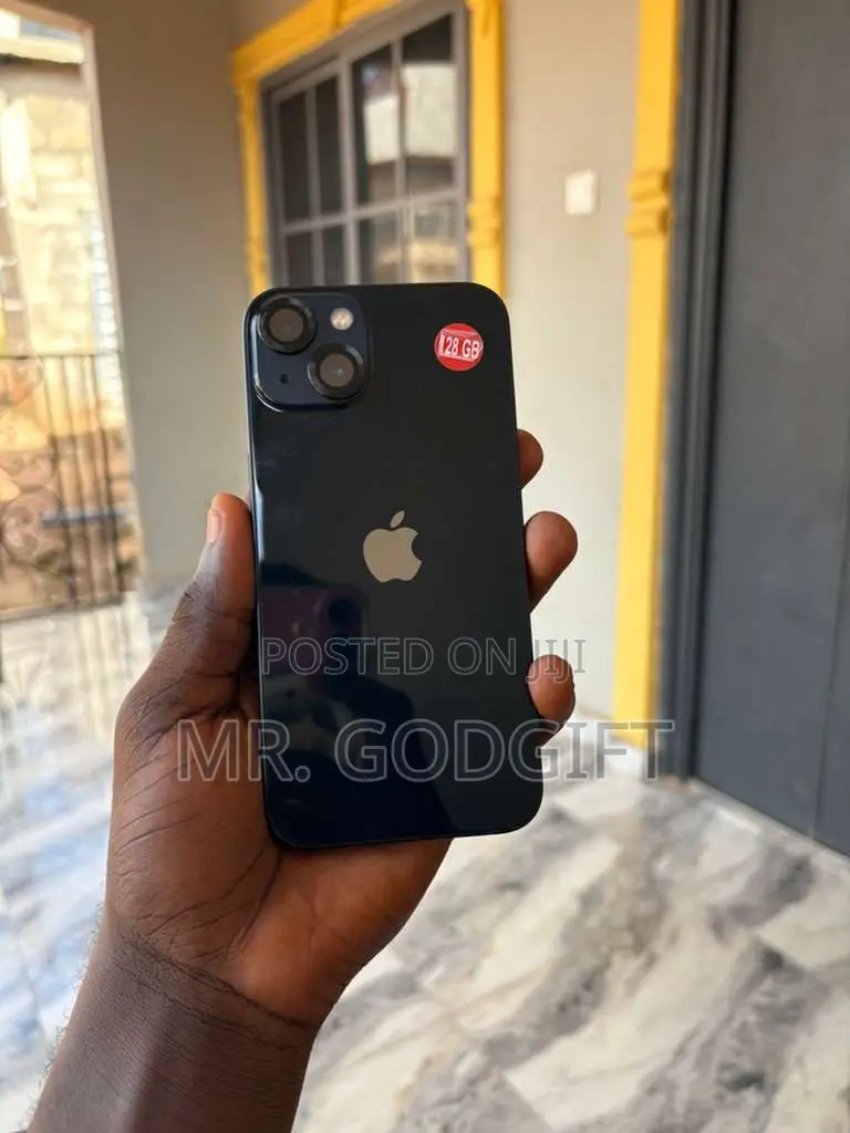 Apple iPhone 13 128 GB Black