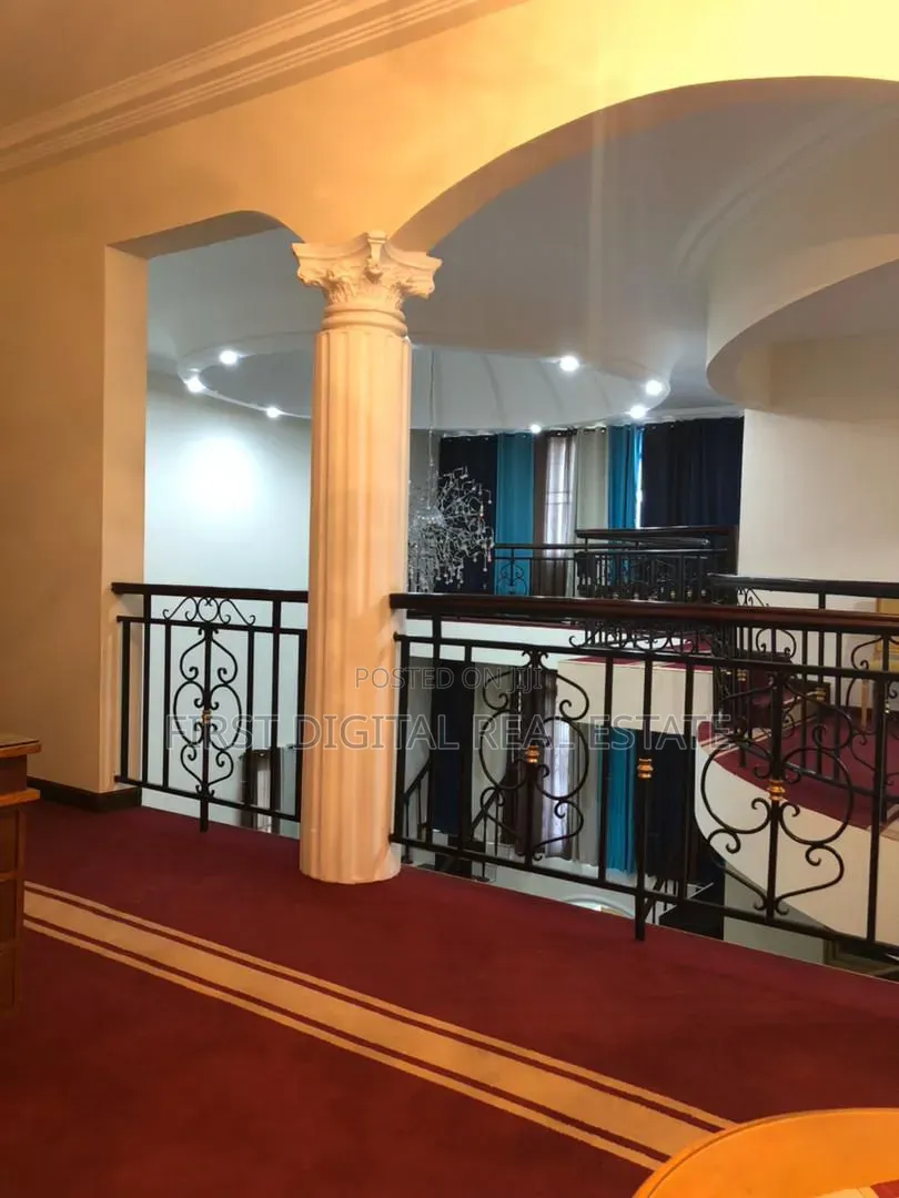 Furnished 8bdrm Mansion in First Digital Real, McCarthy Hill for sale